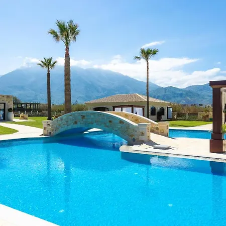 Paralia Beachfront Villa